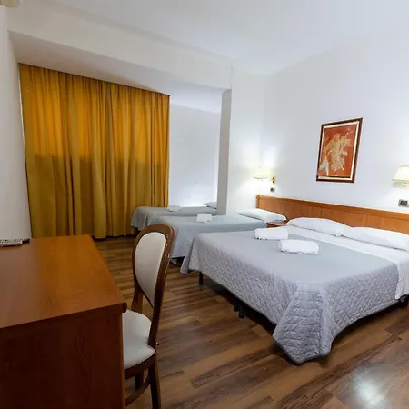 Casa Ruiins E Апартаменты *